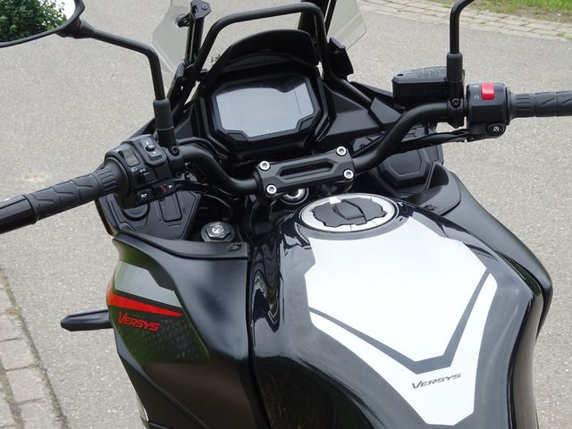 kawasaki - versys-650-abs
