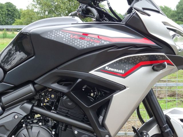 kawasaki - versys-650-abs