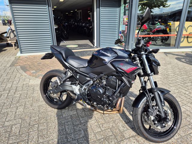 kawasaki - z650
