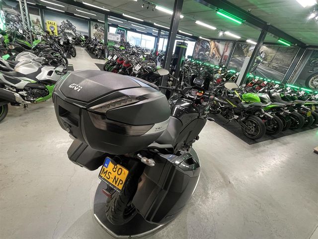 kawasaki - versys-1000-grand-tourer