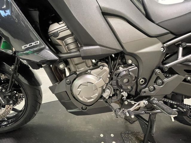 kawasaki - versys-1000-grand-tourer
