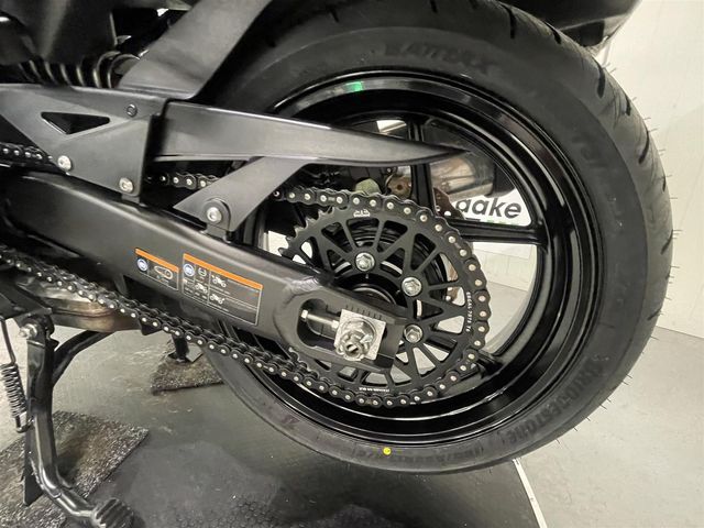 kawasaki - versys-1000-grand-tourer