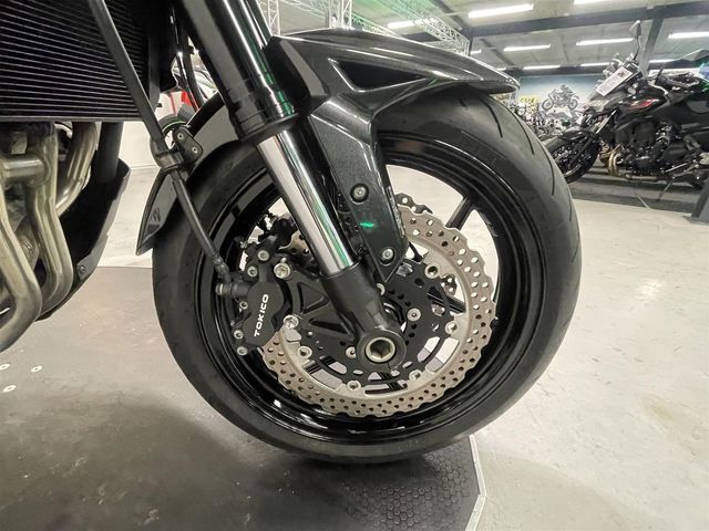 kawasaki - versys-1000-grand-tourer