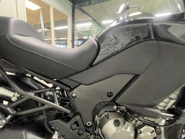 kawasaki - versys-1000-grand-tourer