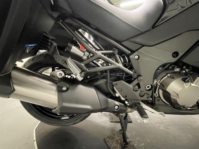 kawasaki - versys-1000-grand-tourer