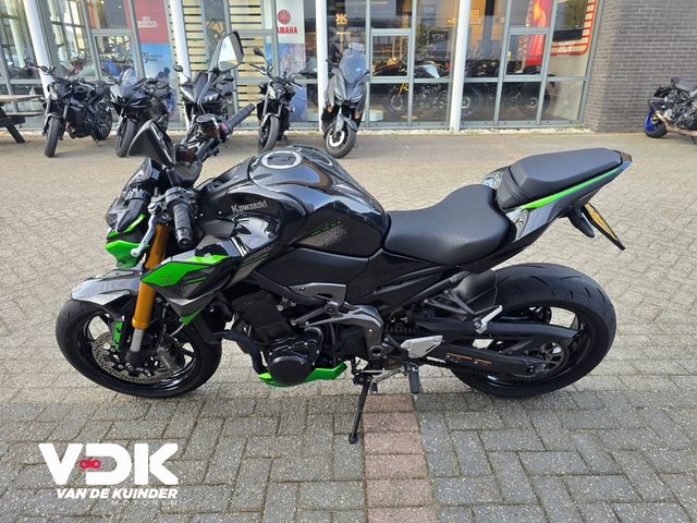 kawasaki - z900-se