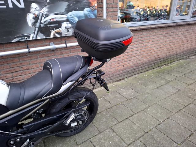 yamaha - xj-6-n---diversion