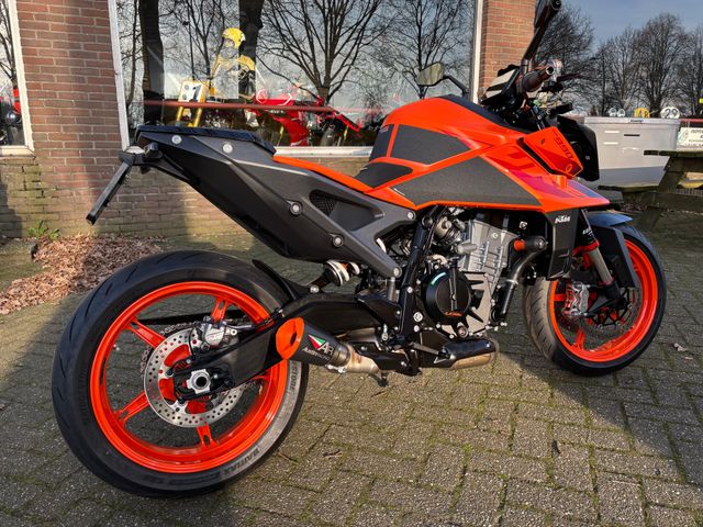 ktm - 990-duke