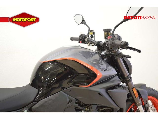 ducati - monster
