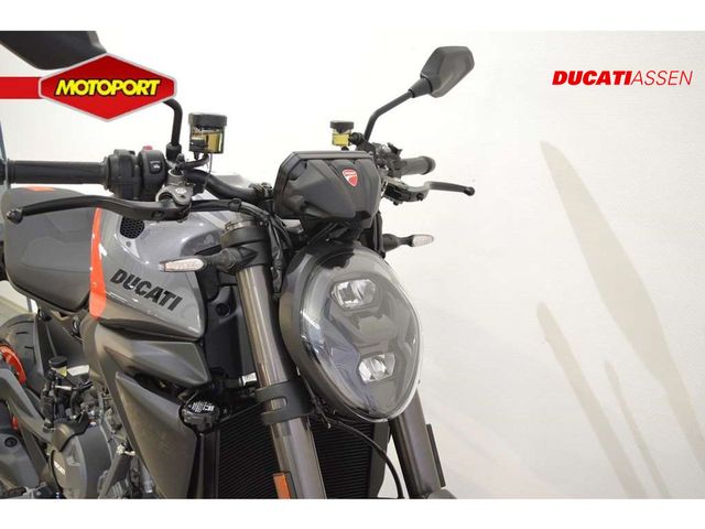 ducati - monster
