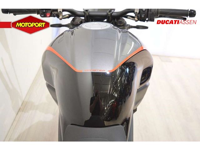 ducati - monster