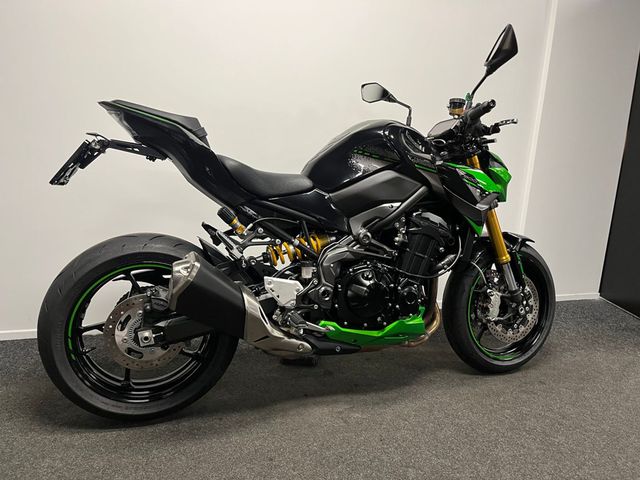 kawasaki - z900-se