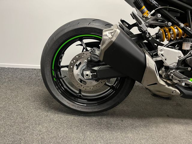 kawasaki - z900-se