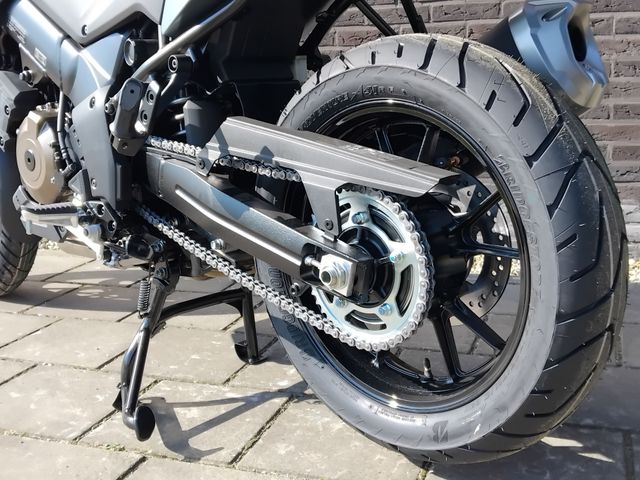 suzuki - v-strom-1050