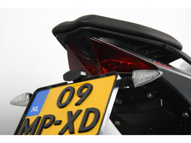 aprilia - tuono-660