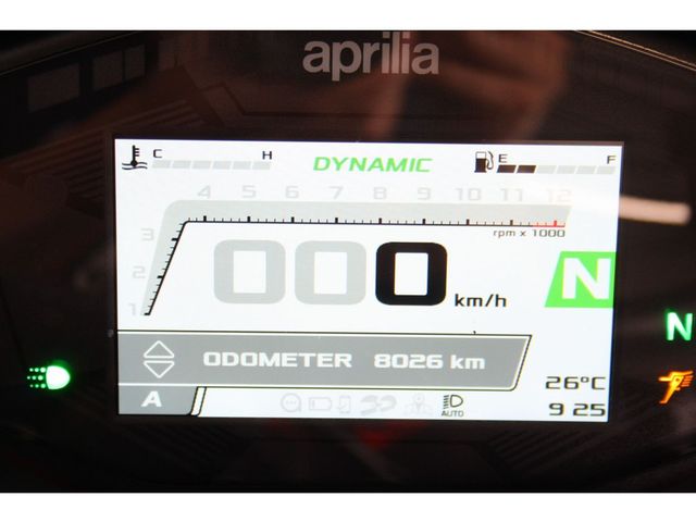 aprilia - tuono-660