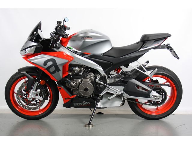 aprilia - tuono-660