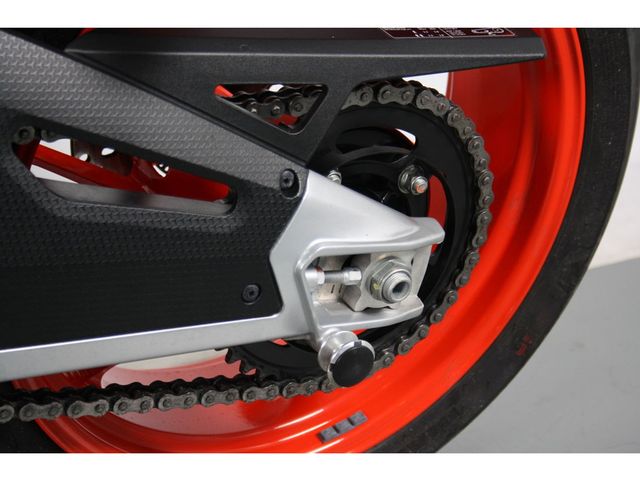 aprilia - tuono-660