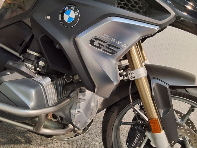 bmw - r-1250-gs