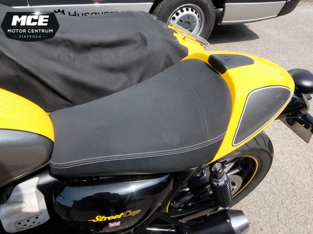triumph - street-cup
