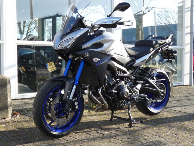 yamaha - tracer-900-abs