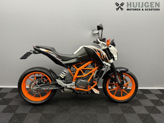ktm - 390-duke-abs