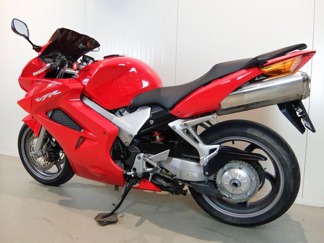 honda - vfr-800-fi-vtec