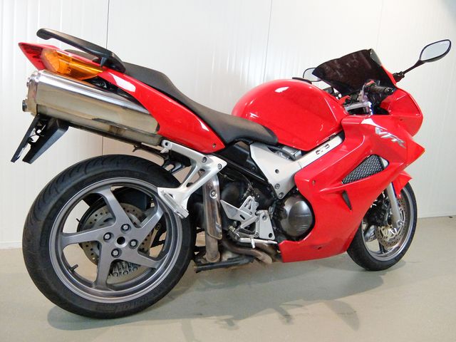 honda - vfr-800-fi-vtec