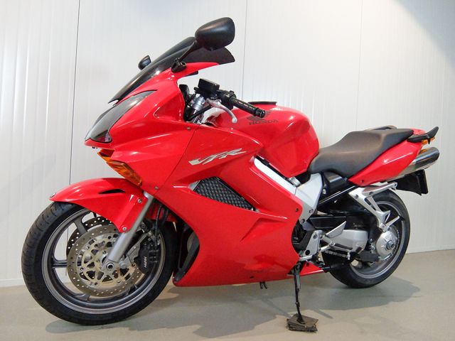 honda - vfr-800-fi-vtec