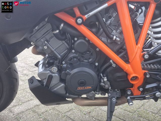 ktm - 1290-super-duke-gt