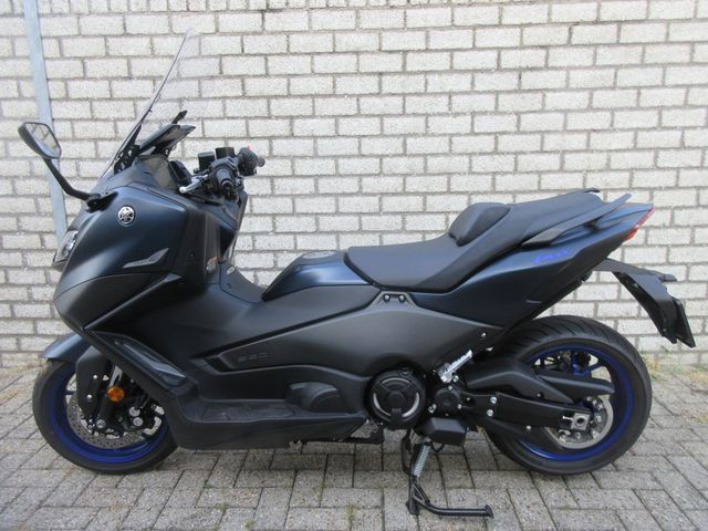 yamaha - tmax-560