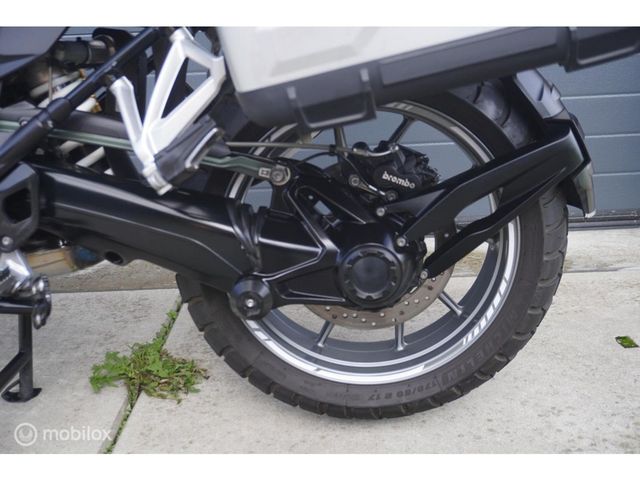 bmw - r-1250-gs