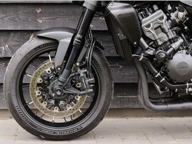 honda - cb-1000-r-black-edition