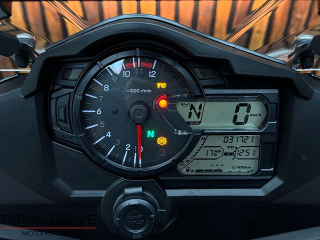 suzuki - v-strom-1000-abs