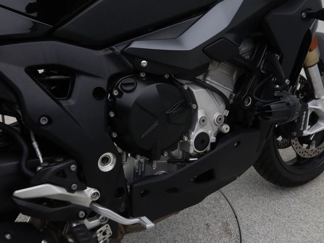 bmw - s-1000-xr