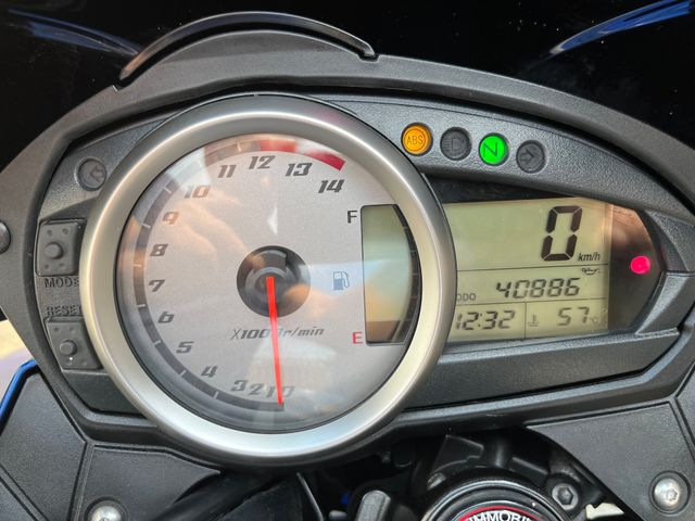 kawasaki - z-750-abs