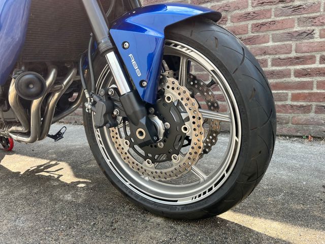 kawasaki - z-750-abs