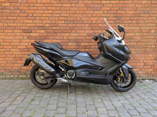 yamaha - tmax-tech-max