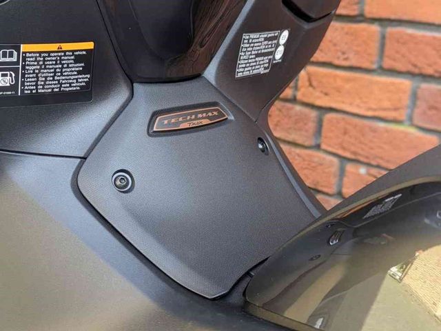 yamaha - tmax-tech-max