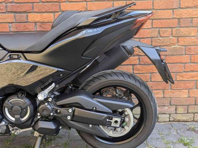 yamaha - tmax-tech-max