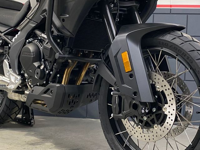 cfmoto - 700-mt-adventure