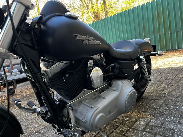 harley-davidson - street-bob-fxdb