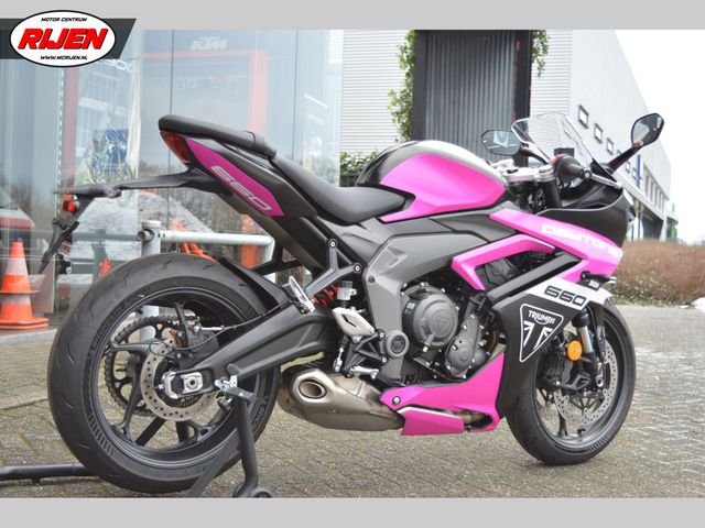 triumph - daytona-660