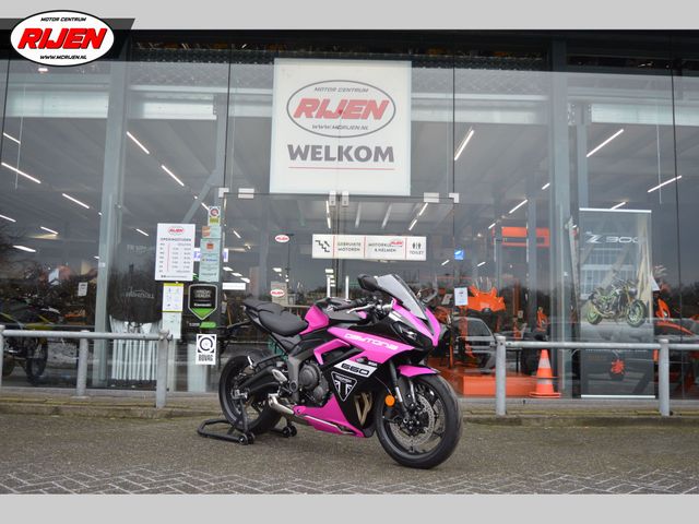 triumph - daytona-660