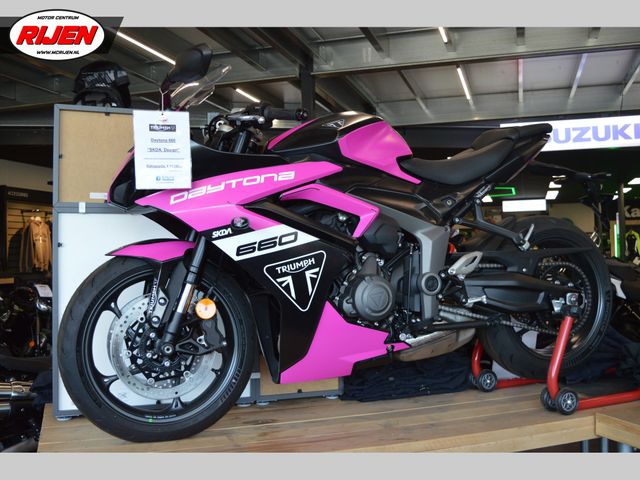 triumph - daytona-660
