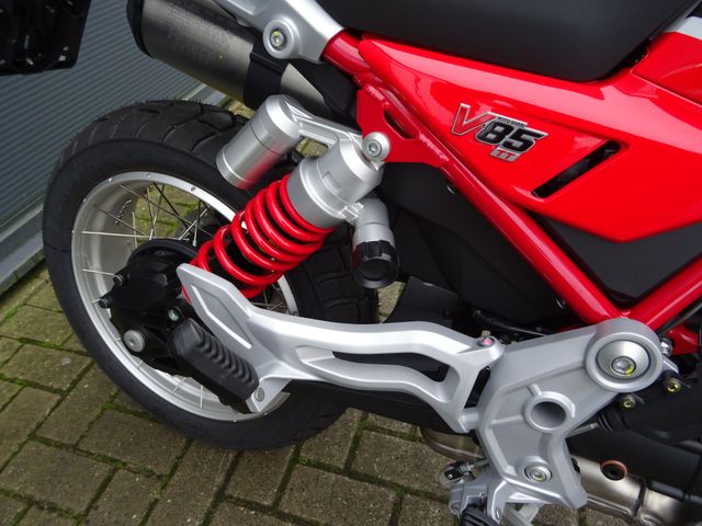 moto-guzzi - v-85-tt