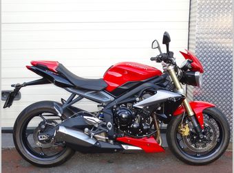 Triumph Street Triple 675 2014 occasion