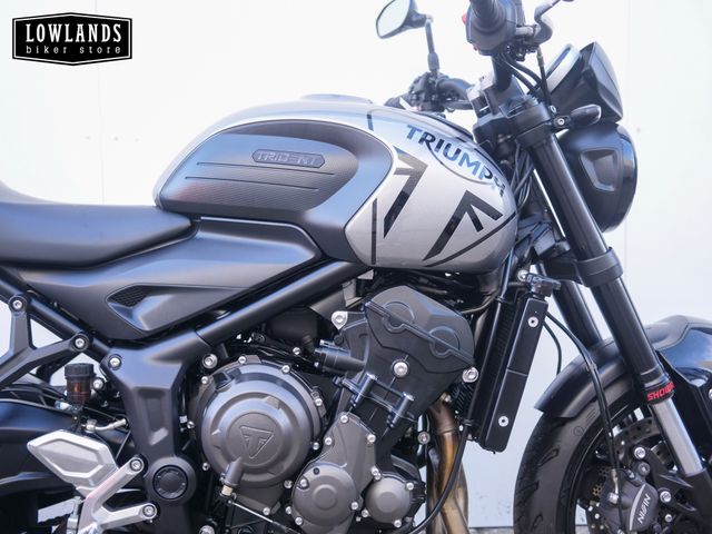 triumph - trident-660