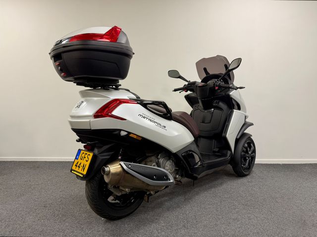 peugeot - metropolis-400