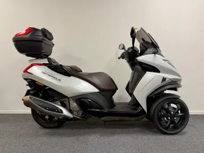 PEUGEOT METROPOLIS 400 – foto 2